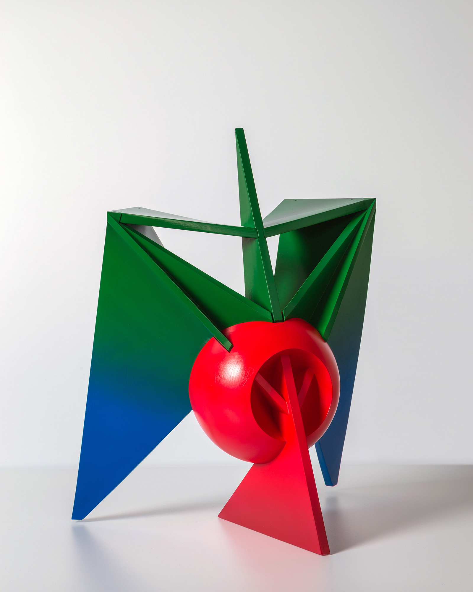 Defensive fantasising 38 x 32 x 30 cm